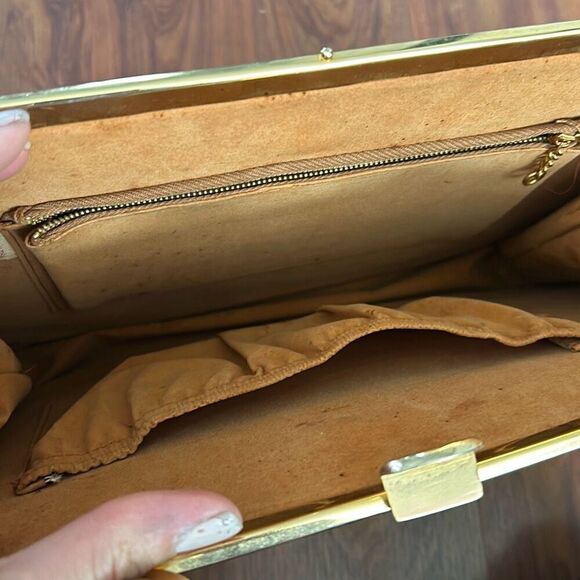 Stunning vintage tapestry beaded handbag loose site handle made in Hong Kong - Picture 8 of 10